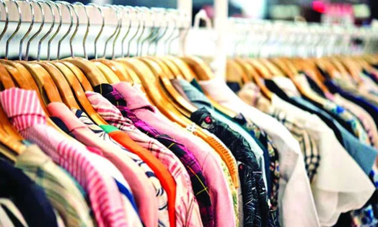 মার্কিন শুল্কনীতিতে পালাবদল: রপ্তানিতে অনিশ্চয়তা কমার আশা, তবে নতুন ১৫% চাপ