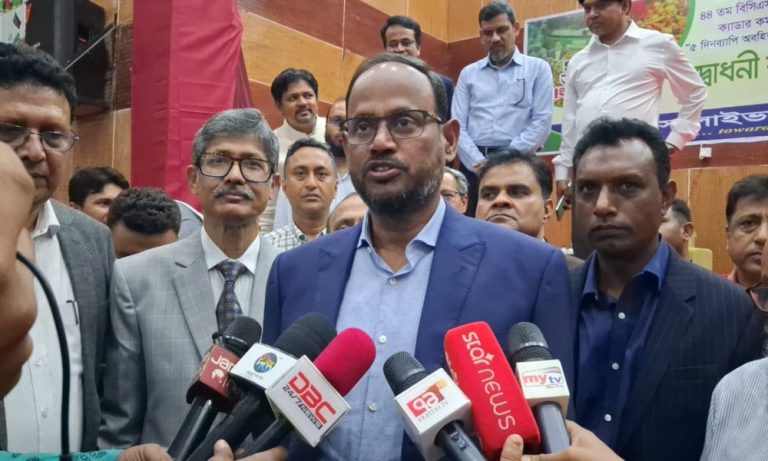 অনিয়মে শূন্য সহনশীলতা: কঠোর বার্তা প্রাণিসম্পদ প্রতিমন্ত্রীর