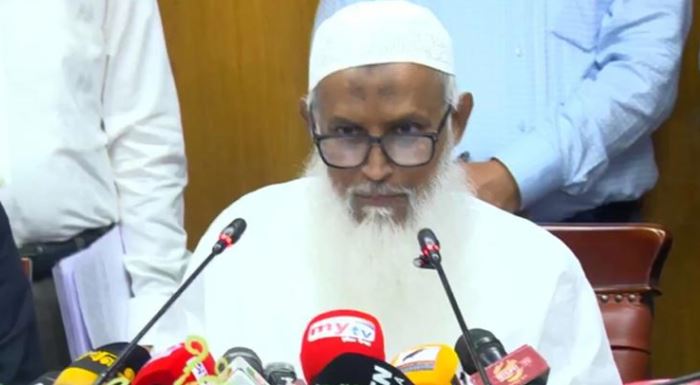 ৪ কোটি ৮৭ লাখ টাকা ফেরত পাচ্ছেন ৪ হাজার ৩৪১ হাজি: ধর্মমন্ত্রী