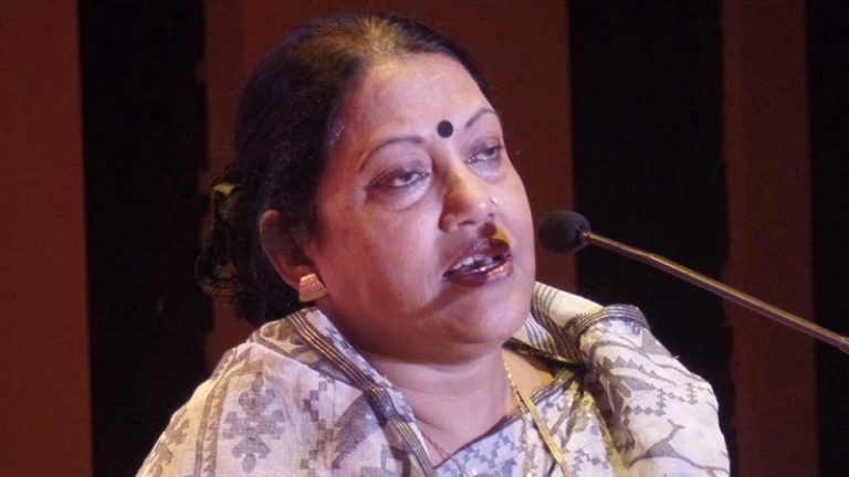 ১৪ দিনের লড়াই শেষে না–ফেরার দেশে ফরিদা পারভীন