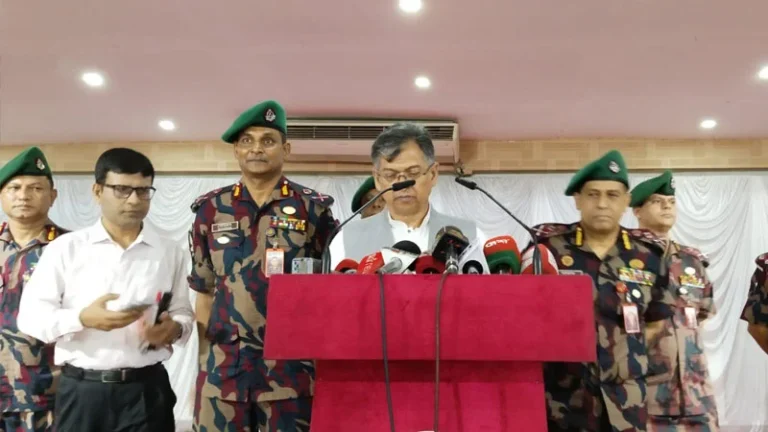 মোজাফফর হোসেনের বিচার হবে কোর্ট মার্শালে: স্বরাষ্ট্রমন্ত্রী