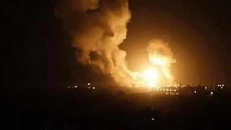 বাহরাইনে মার্কিন ঘাঁটি লক্ষ্য করে ইরানের হামলা