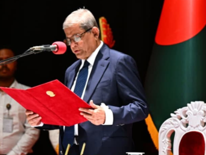 রাষ্ট্রপতি হিসেবে শপথ নিলেন মির্জা ফখরুল ইসলাম আলমগীর